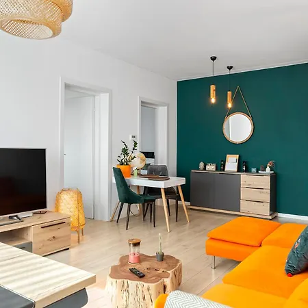 Cozy Flat North